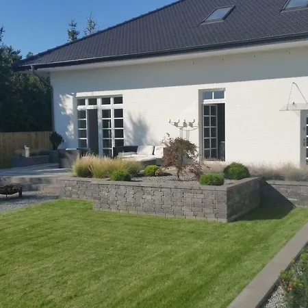 House-cora Kwatera prywatna *
